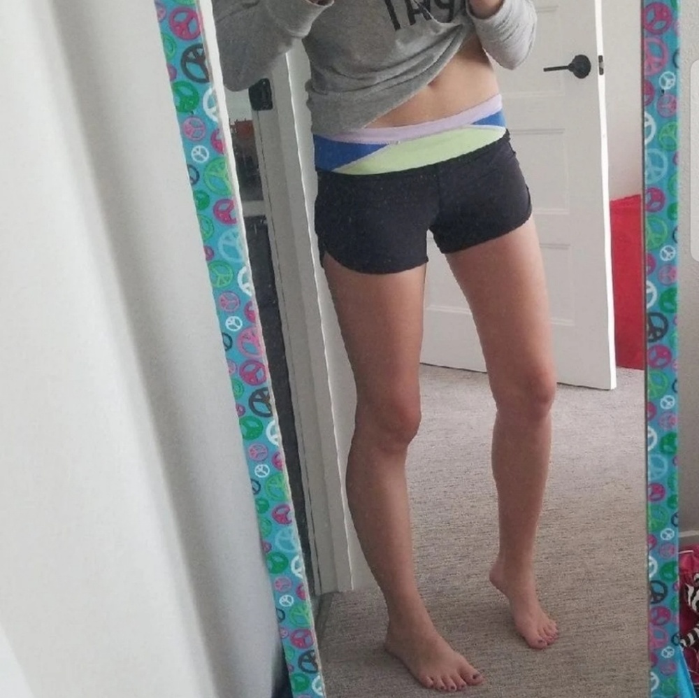 Lulu Speed Shorts Size 2